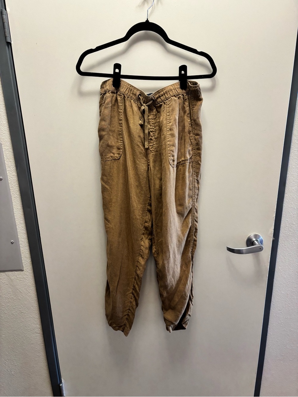 RACHEL Rachel Roy 100% linen Drawstring Pants in Tan/Brown